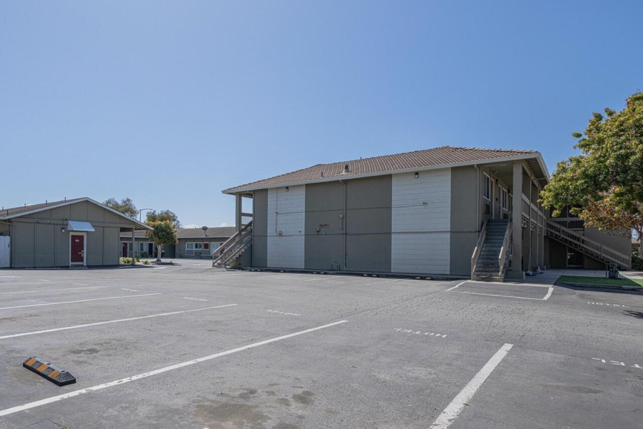 Motel Coastal Valley