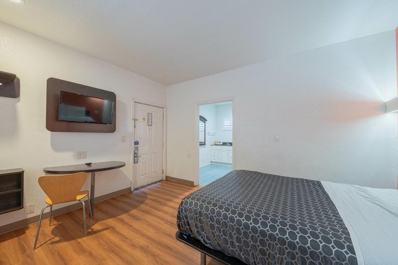 Motel Coastal Valley